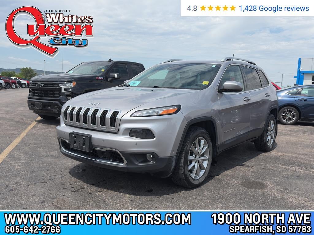 2018 Jeep Cherokee Limited 4x4 in Silver — front three-quarter view