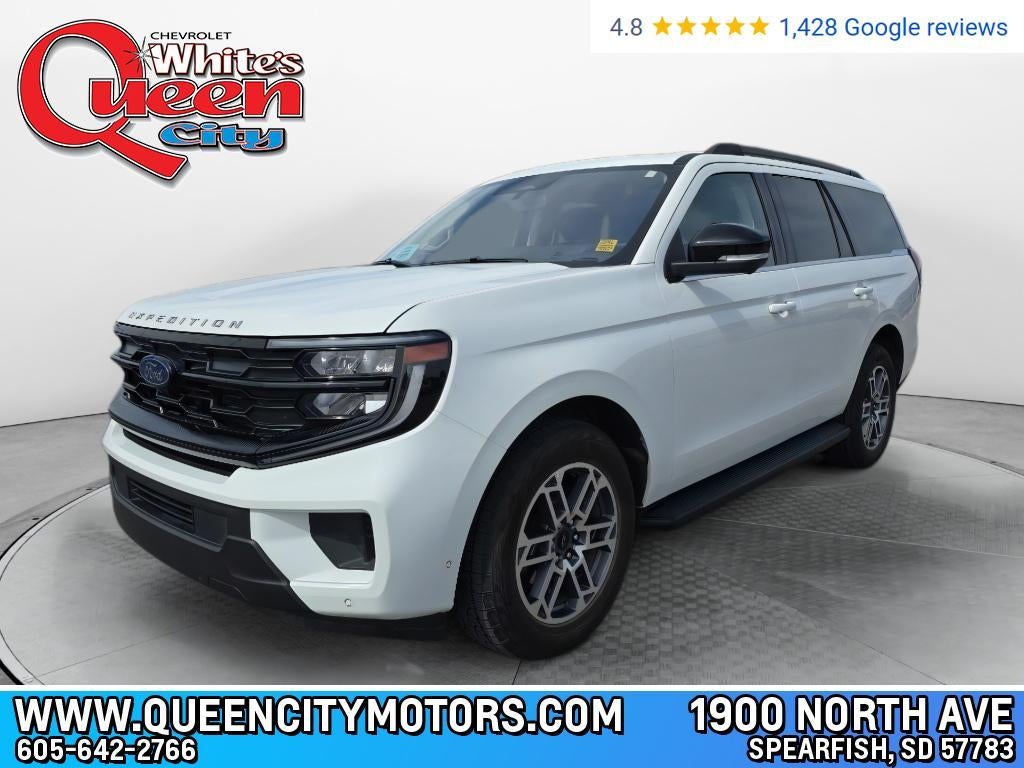 2025 Ford Expedition Active in Other — front three-quarter view