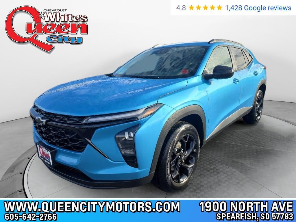 2026 Chevrolet Trax LT in Marina Blue Metallic — front three-quarter view